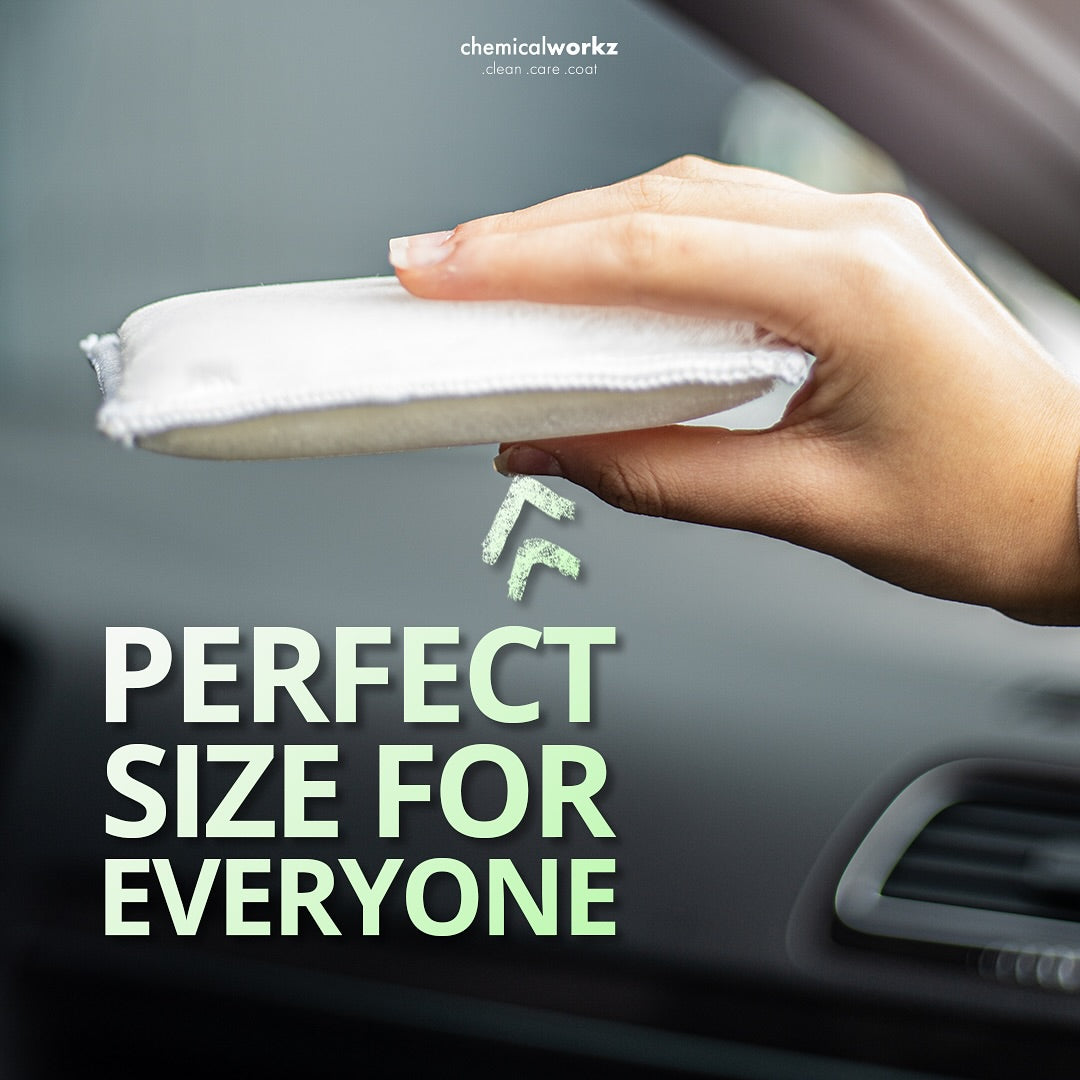 Chemicalworkz interior cleaning pad. Swippy interior cleaning pad. chemicalworkz scrub pad. chemicalworkz scrubpad. swippy scrub pad. swippyy scrub pad. scrubbing pad. interieur scrub pad.