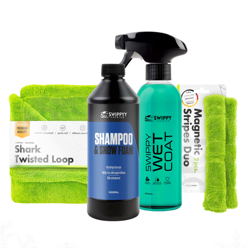 Winter auto beschermingsset met shampoo, wet coat, droogdoek en magneetstrips tegen pekel en regen