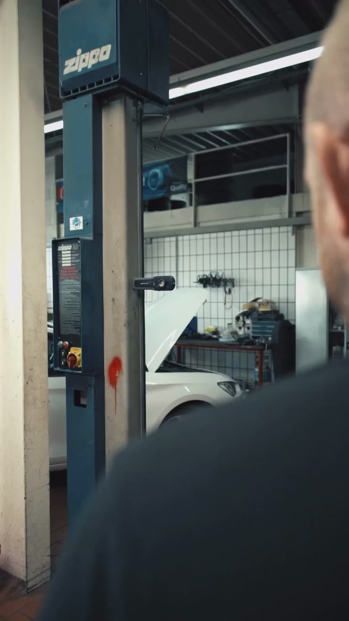 chemicalworkz handlamp. chemicalworkz detailing lamp. chemicalworkz poetslamp.