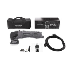 Chemcialworkz da13 pro.  Excentrische polijstmachine met lange kabel. Dual action polijstmachine. Inclusief draagtas en accessoires. 750W excentrische polijstmachine. Elektronische snelheidsregeling. Compacte dual action polijstmachine. Ergonomisch ontwerp 2kg. chemicalworkz DA13 Pro polijstmachine. Voor lakcorrectie en finish. Polijstmachine. Excentrische polijstmachine. Dual action polijstmachine. Extentrische polijstmachine met afneembare kabel.