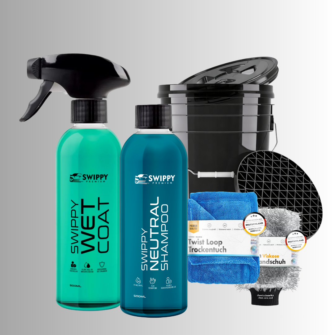 Complete auto was set met detailing emmer, shampoo, Wet Coat, washandschoen en droogdoek